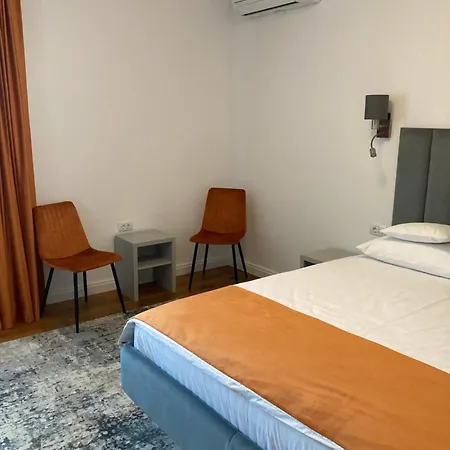 Guest house Pensiunea Magic 4*